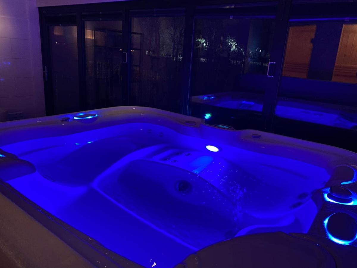 De Porrel Polsbroek Unit Met Prive Jacuzzi, Spa En Sauna Ngoại thất bức ảnh